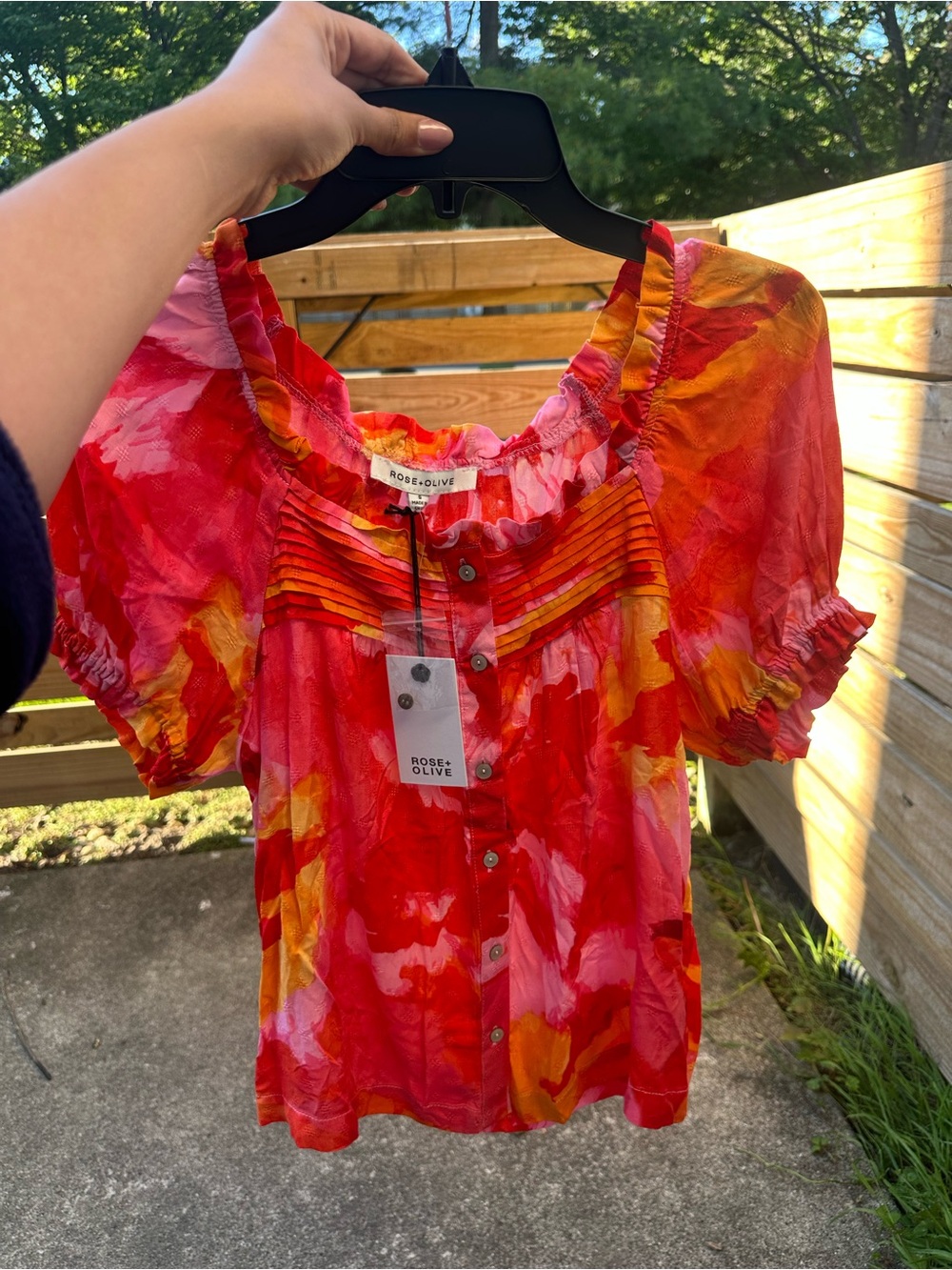 Rose & Olive Vibrant Red Pink Orange Floral Ruffle Button Blouse